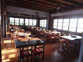 Sintrivanis Mountain Hostel