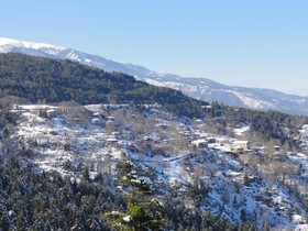 Sintrivanis Mountain Hostel