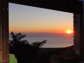 Sintrivanis Mountain Hostel