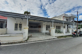 Fatima Guest House Syariah by OYO Rooms