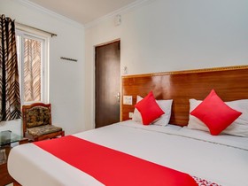 Hotel Tejas Inn by OYO Rooms
