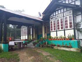 OYO 17225 Hideaway Heritage