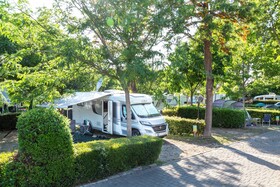 hu Roma Camping In Town