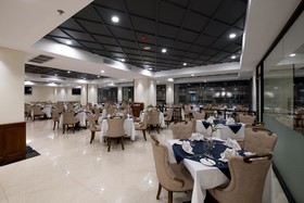 Poulo Wai Hotel & Apartment