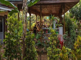 Hill Garden Hotel