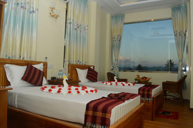 Golden Hill Kayah Hotel