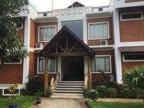 Hotel Queen Jamadevi