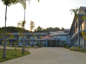 Nandar Thiri Hotel