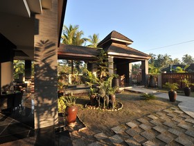 Ocean Paradise Resort
