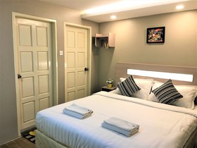The Vibe Inn