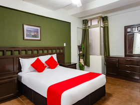 Hotel Halley by OYO Rooms