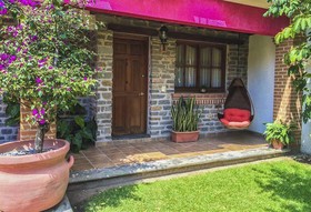 La Veranda Hotel & Restaurant