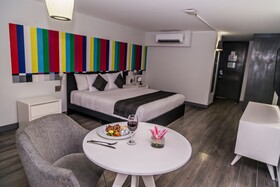 Hotel El Ejecutivo by Reforma Avenue