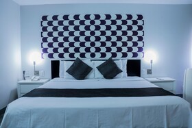 Hotel El Ejecutivo by Reforma Avenue