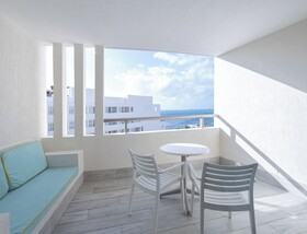 Izla Hotel
