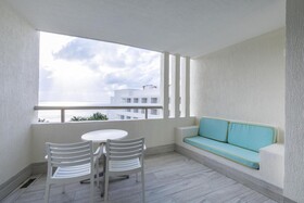Izla Hotel