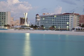 Krystal Cancún
