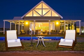 Africa Safari Lodge