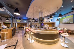 Ramada Hotel & Suites by Wyndham Noumea