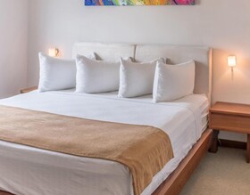 Hotel Hex