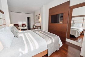 Central Hotel Panama
