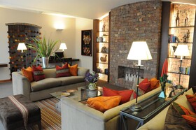 LP Los Portales Hotel