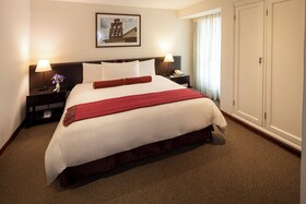 LP Los Portales Hotel