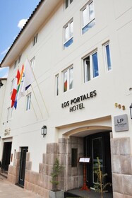 LP Los Portales Hotel