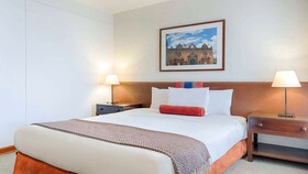 LP Los Portales Hotel