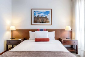 LP Los Portales Hotel