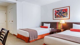 LP Los Portales Hotel