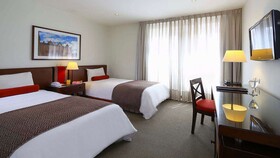 LP Los Portales Hotel