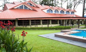 Highlander Hotel