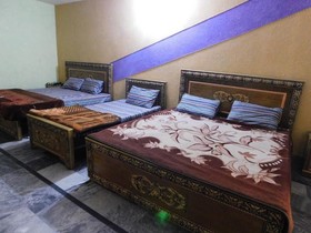 Hotel Pine Breeze & Restaurant