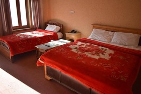 Hotel Shaheen