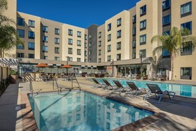 Homewood Suites by Hilton Anaheim Resort Convention Center