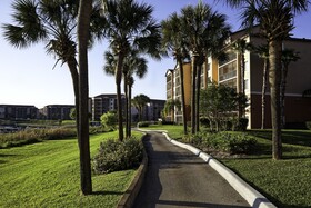 Westgate Lakes Resort & Spa
