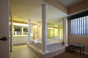 Westgate Lakes Resort & Spa