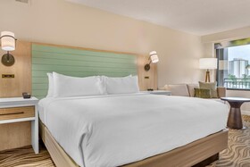 Wyndham Garden Lake Buena Vista Disney Springs Resort Area