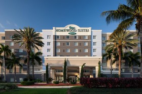 Homewood Suites Miami Airport / Blue Lagoon