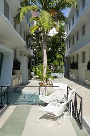 Dream South Beach Miami