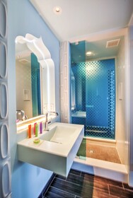 Dream South Beach Miami