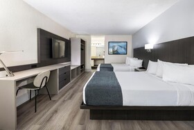 Avanti International Resort