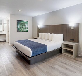 Avanti International Resort