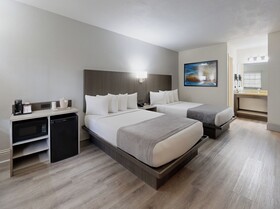 Avanti International Resort