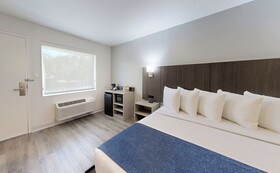 Avanti International Resort