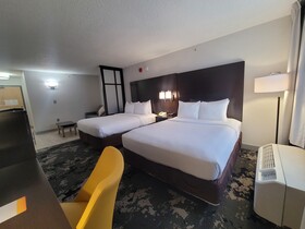 Comfort Inn & Suites Near Universal Orlando Resort-Convention Ctr.