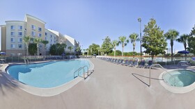 Comfort Inn & Suites Near Universal Orlando Resort-Convention Ctr.