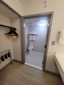 Comfort Inn & Suites Near Universal Orlando Resort-Convention Ctr.