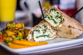 Holiday Inn & Suites Across From Universal Orlando